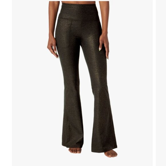 Beyond Yoga Softshine All Day Flare Pants Size Small‎ - Picture 1 of 6